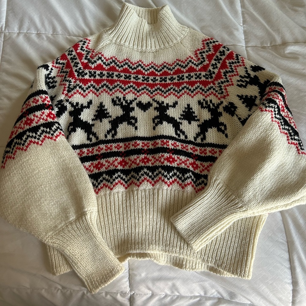 H&M sweater